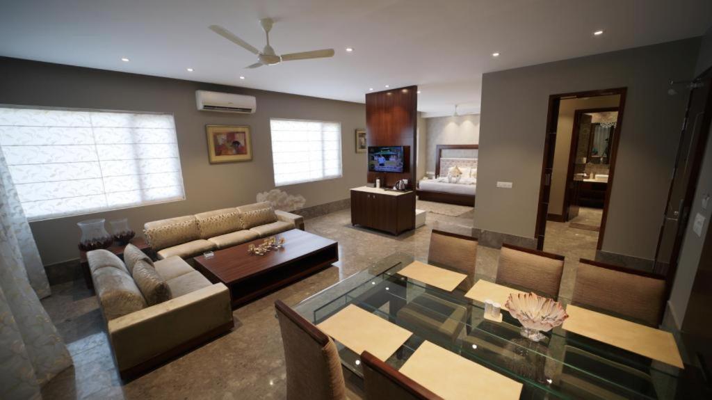 The Grand Village Moradabad Exterior foto