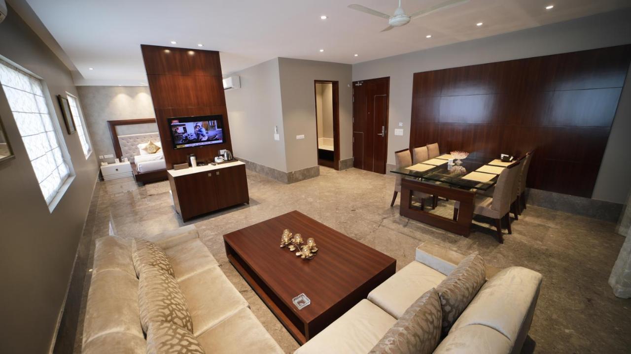 The Grand Village Moradabad Exterior foto